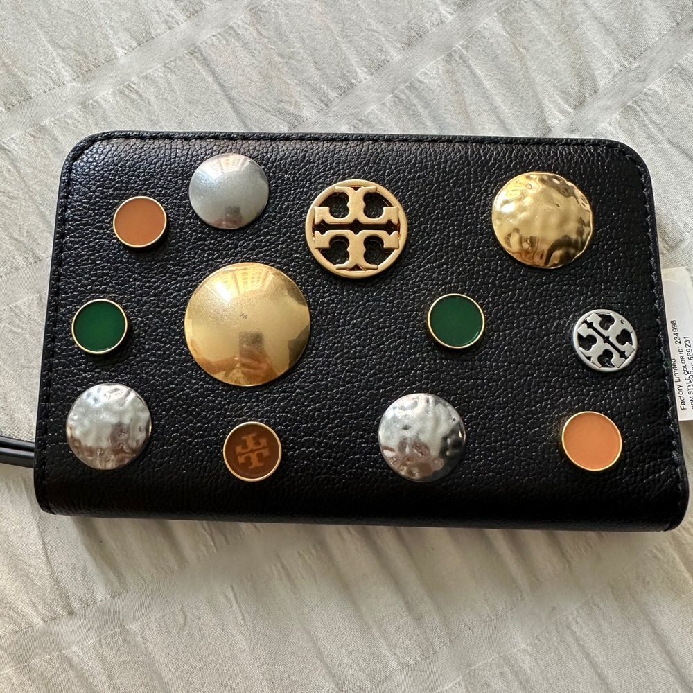 Tory Burch Willa Embellished Medium Wallet 86038 Black 001